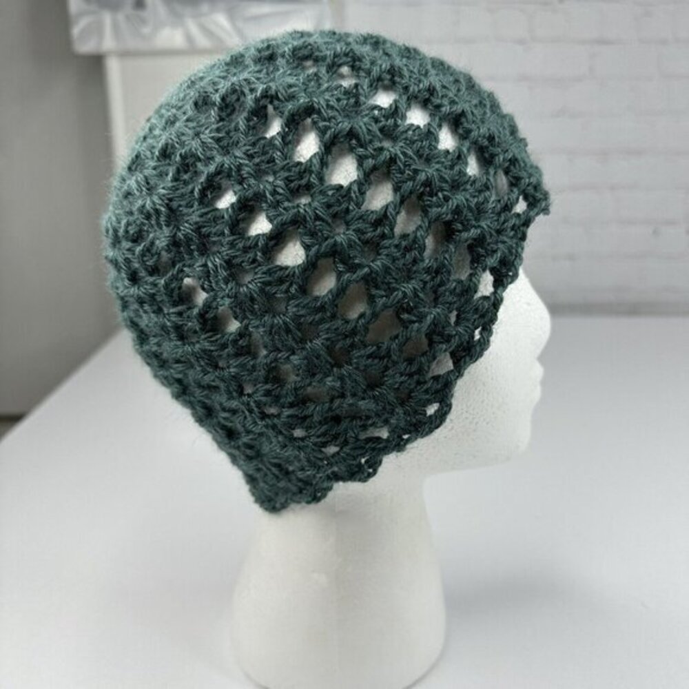 Created By Cyd Lion Re-Spun Lacy Cloche Hat Alpine Green‎ Recycled Polyester NEW